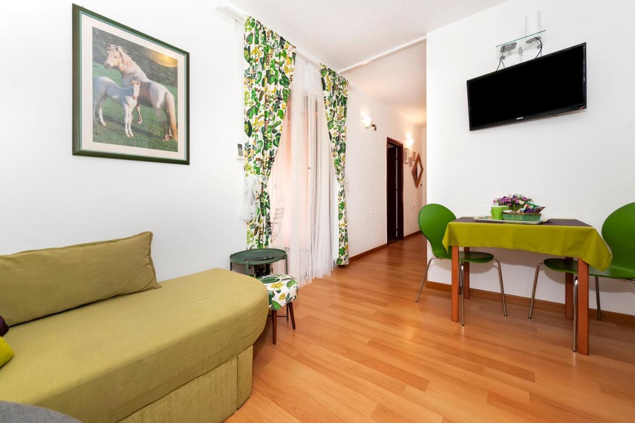 Apartments Aja And Stefy Rovinj Exterior foto